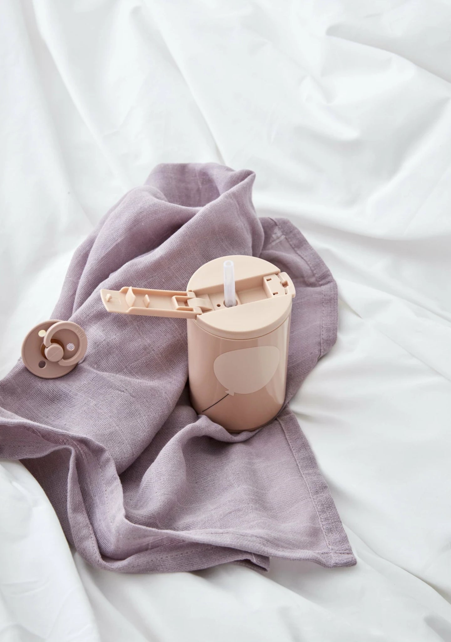 Design Letters Kids Straw Mug 330 ml, nude