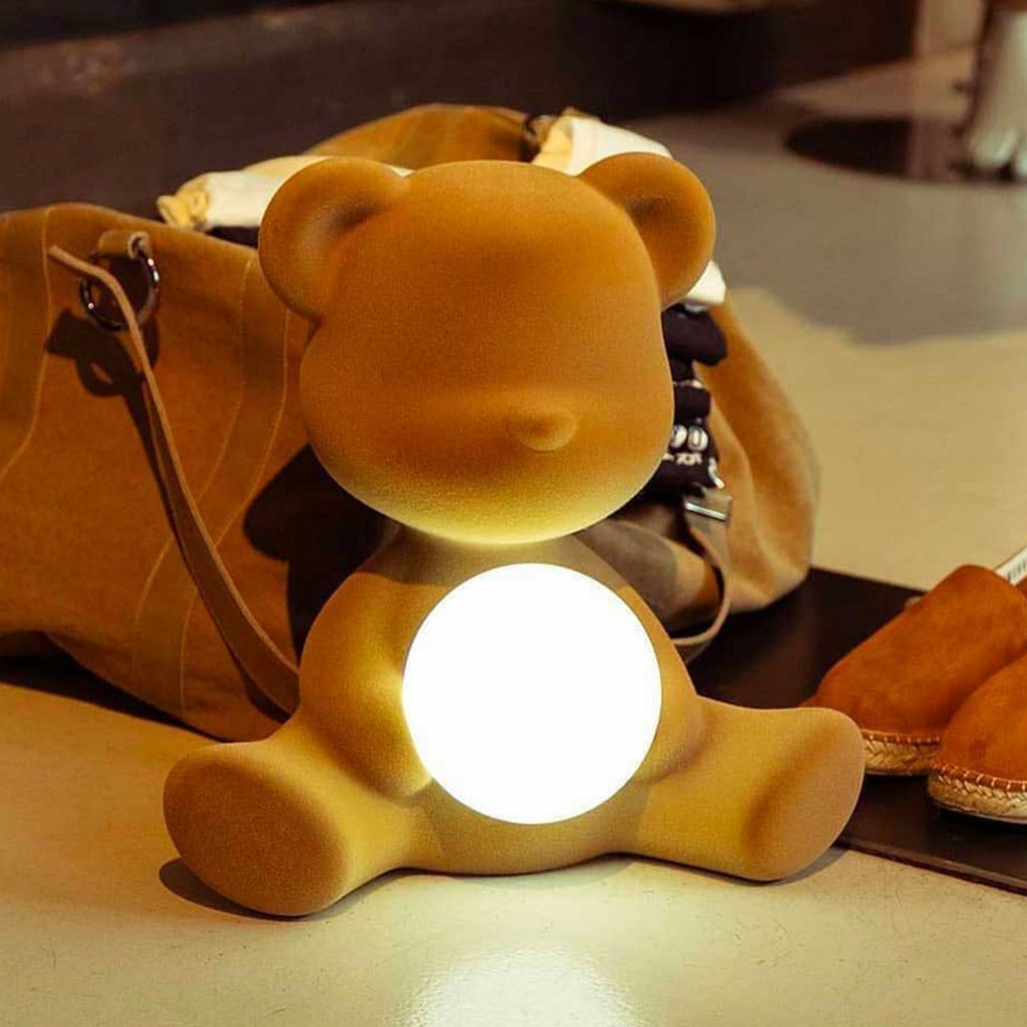 Qeeboo Teddy Girl LED Table Lamp in Dark Gold - Stylish & Rechargeable