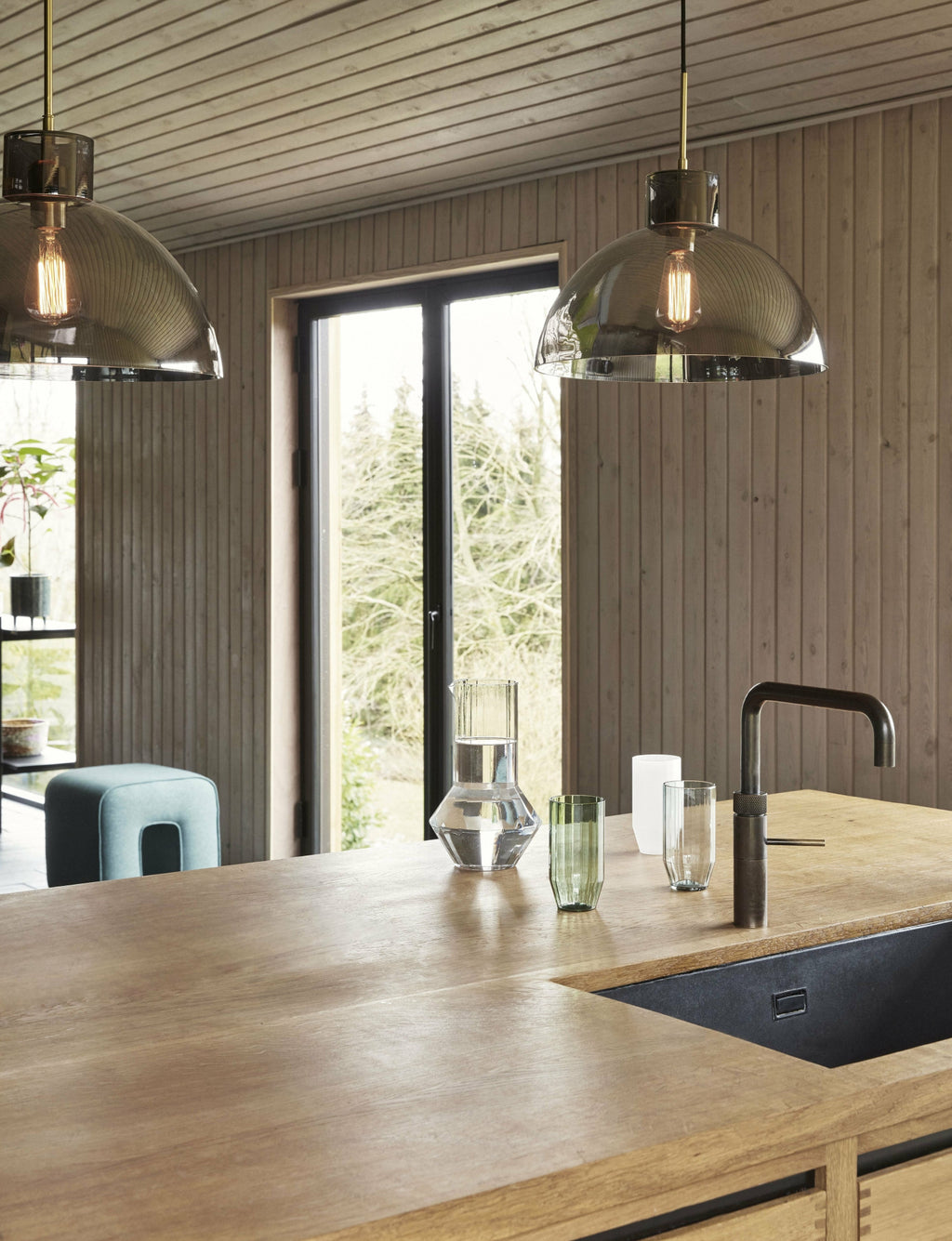 Elegant Hübsch Aster Green Drinking Glass - Handmade Textured Design