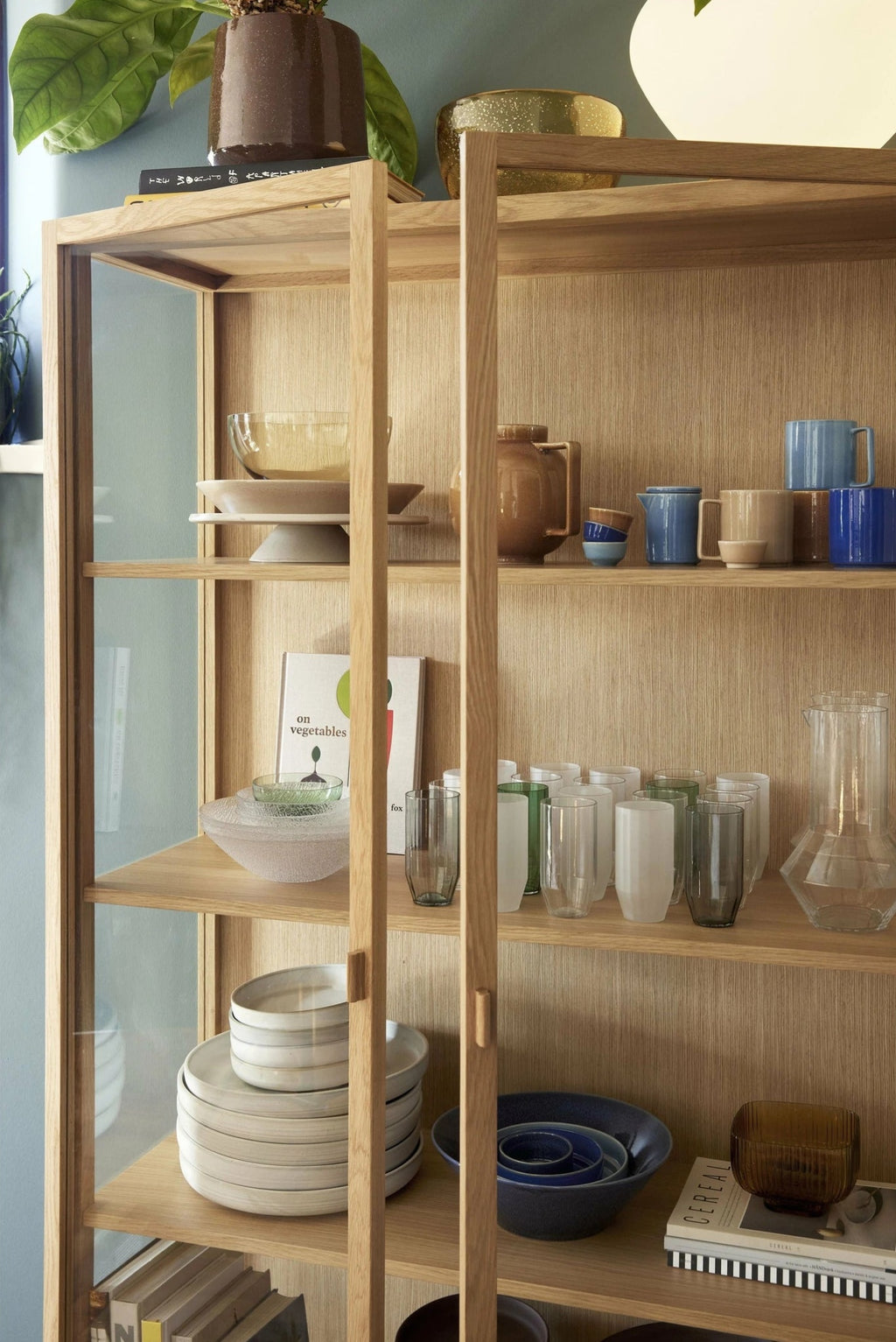 Hübsch Aster Drinking Glass, Frosted