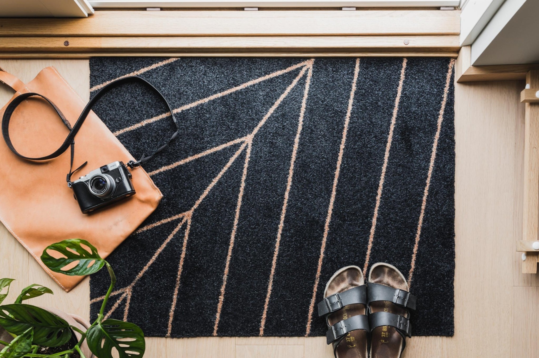 Heymat A Nightfall Doormat Black PET & Nitrile Rubber, 85x115 cm