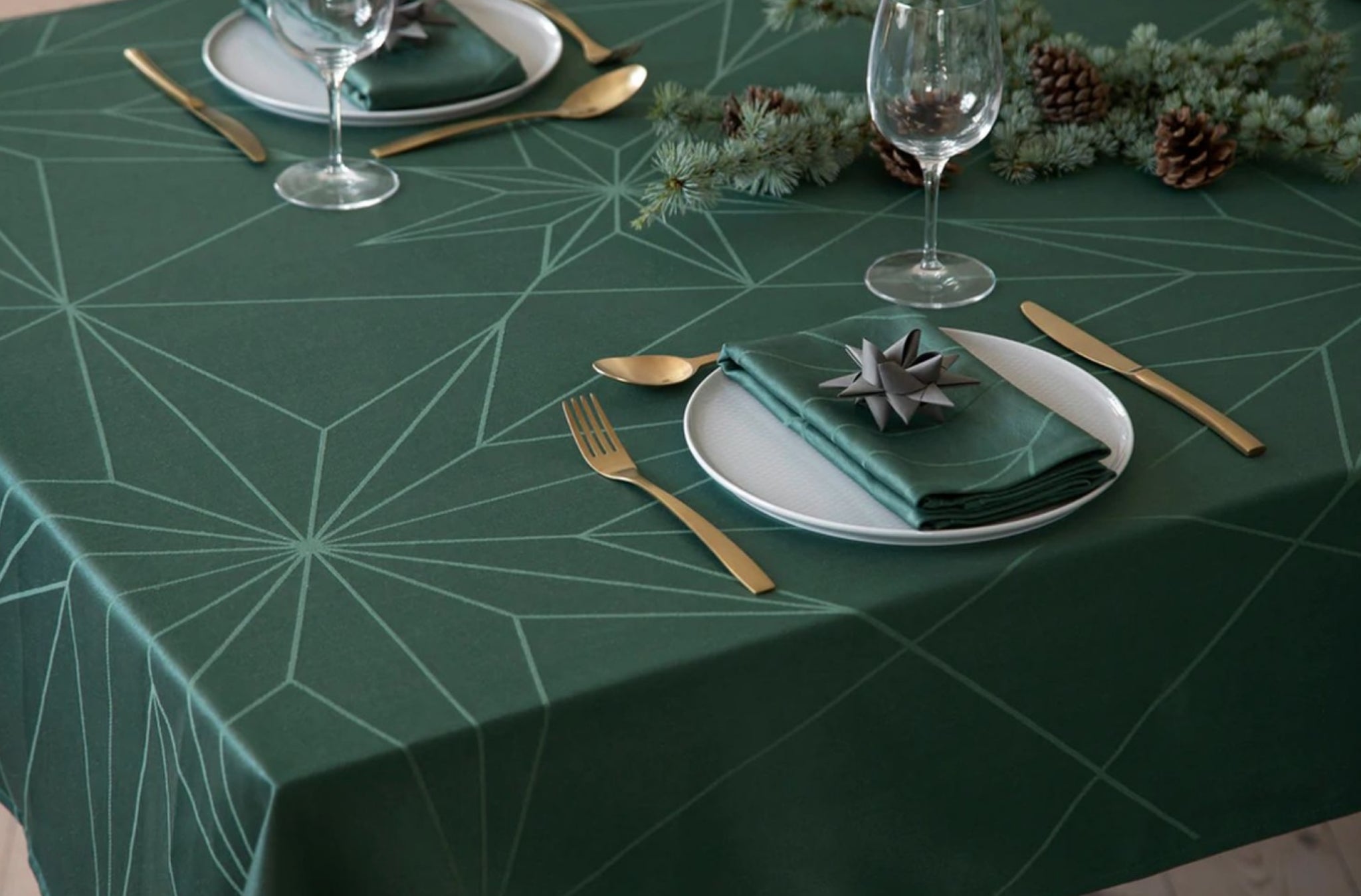 Novoform Design Stars Tablecloth 320 Cm, Green