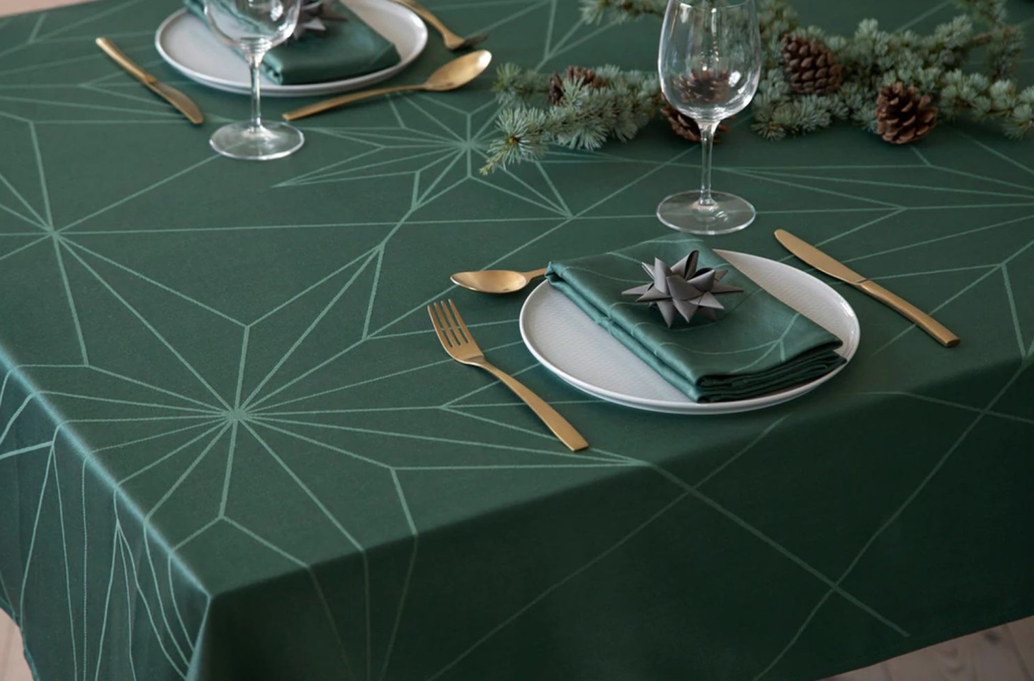 Novoform Design Stars Tablecloth 320 Cm, Green