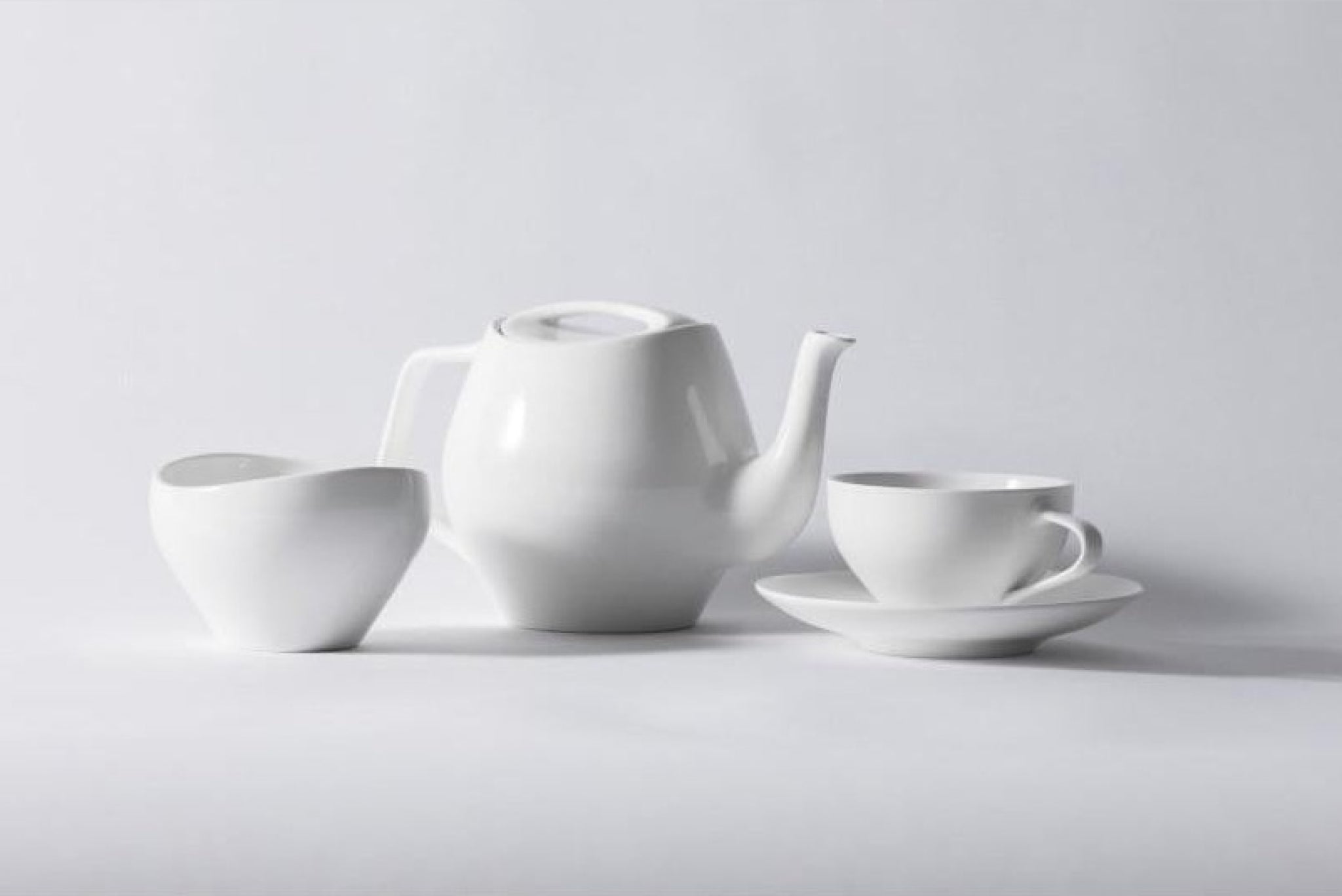 Architectmade Finn Juhl FJ Essence Teacup and Saucer