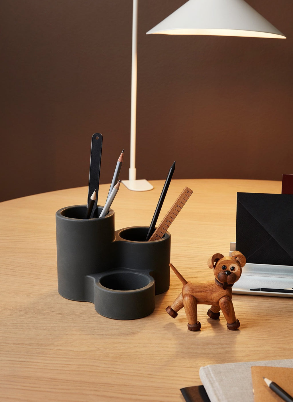 Spring Copenhagen Circles, Iron Grey