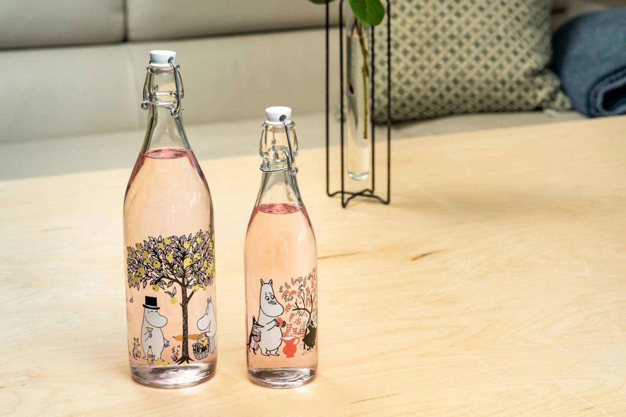 Muurla Moomin Glass Bottle, Berries