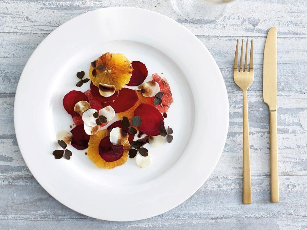 BITZ Deep Plate, White, 23cm