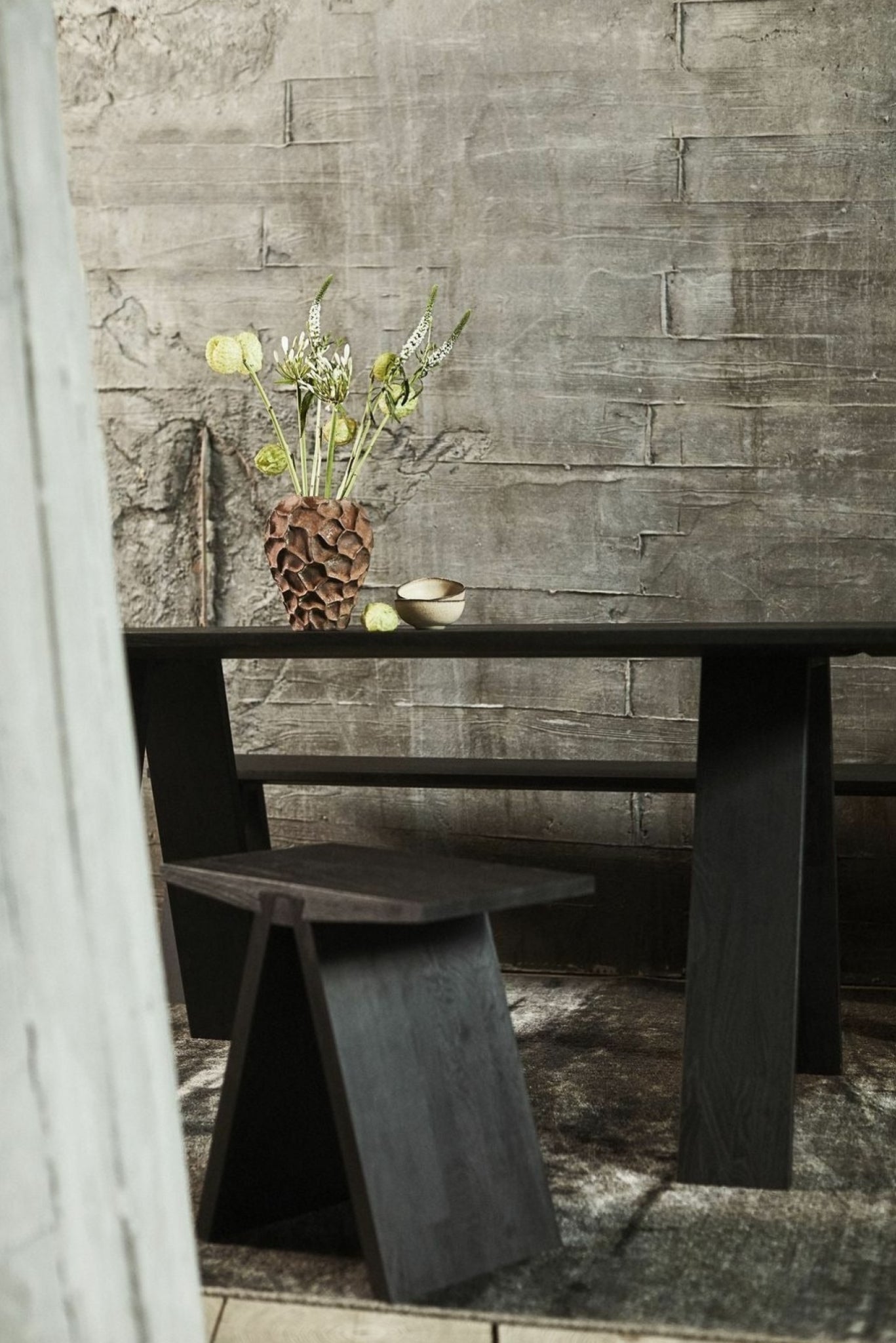 Muubs Angle Dining Table, Black