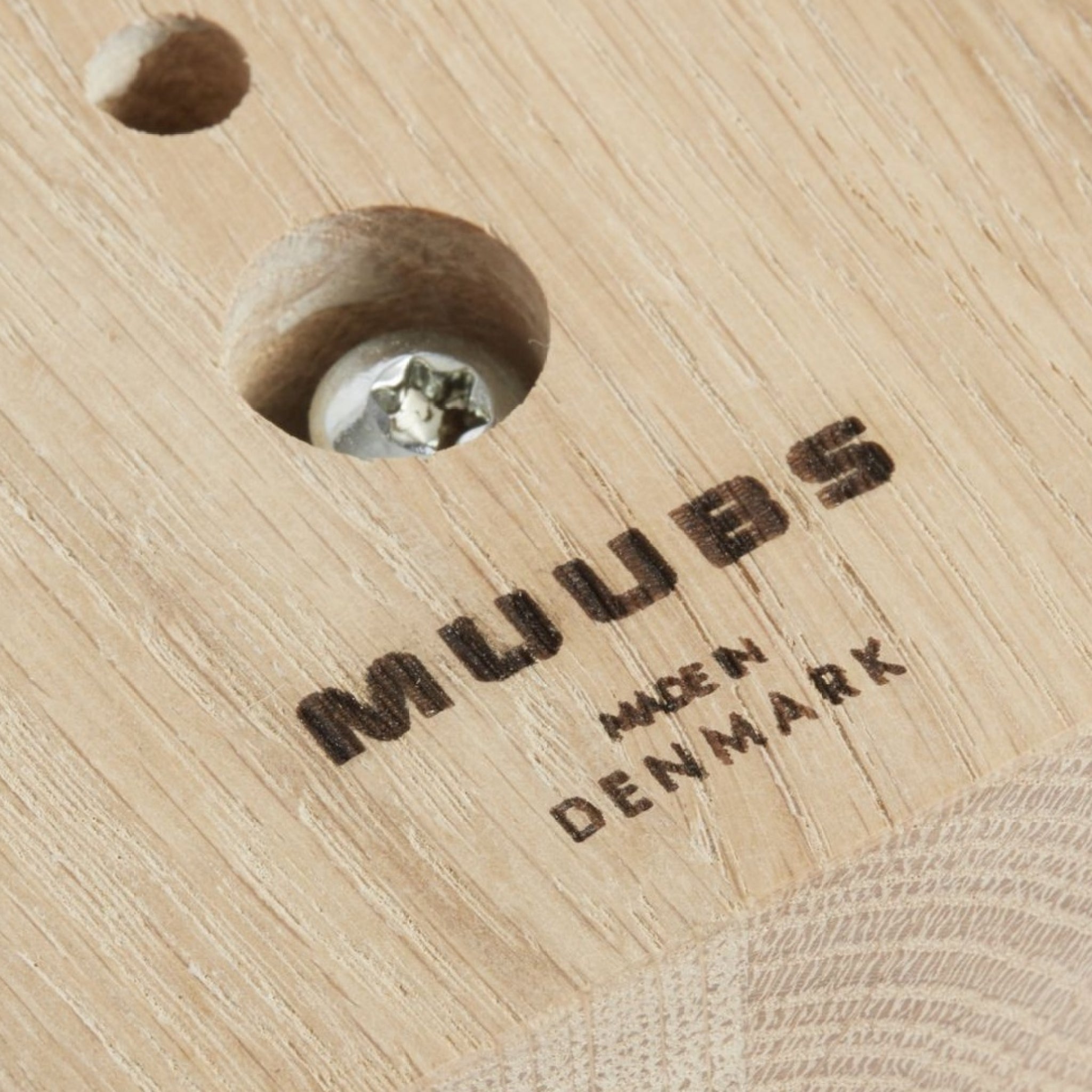 Muubs Angle Dining Table, Nature