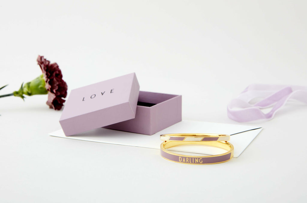 Design Letters Word Candy Bracelet Darling Brass Gold Platted, Violet