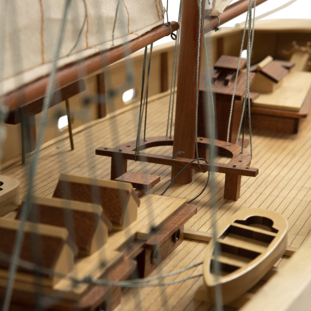 Authentic Models Bluenose Ii Painted Sailing Ship Model