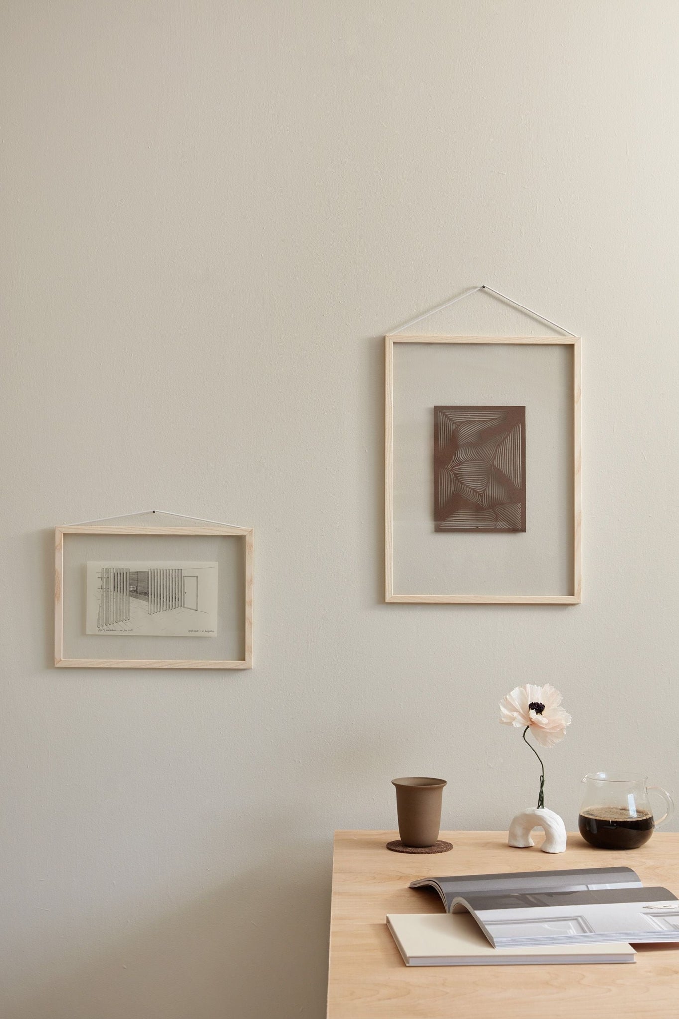 Moebe Frame A5 in Ash Wood - Stylish Acrylic Glass Display Frame