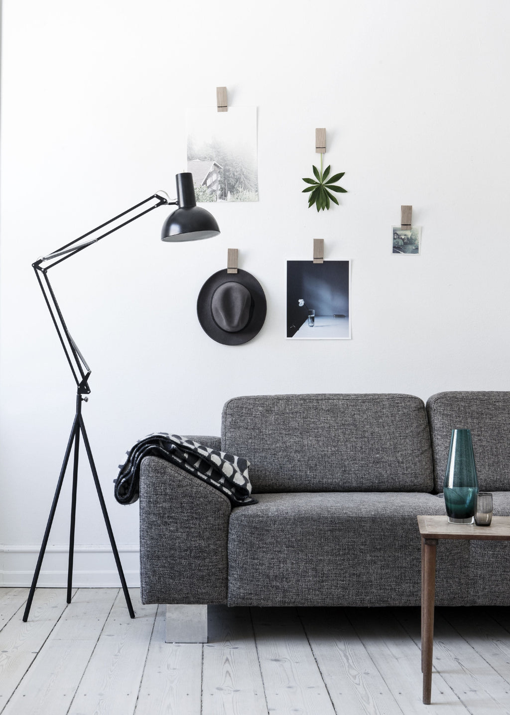 Moebe Oak Wooden Clips - Versatile Pinch Series for Home & Office Use