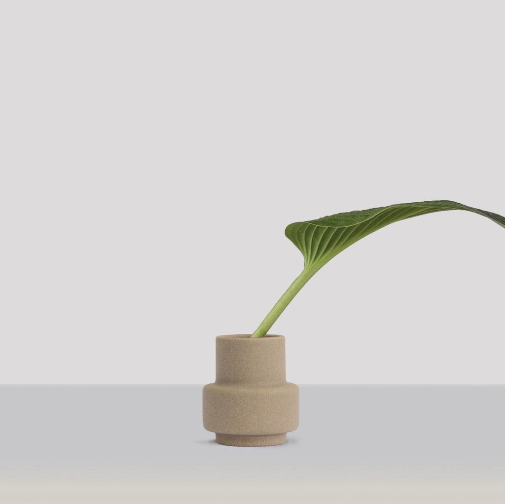 Ro Collection Hurricane Ceramic Vase Small, Light Stone