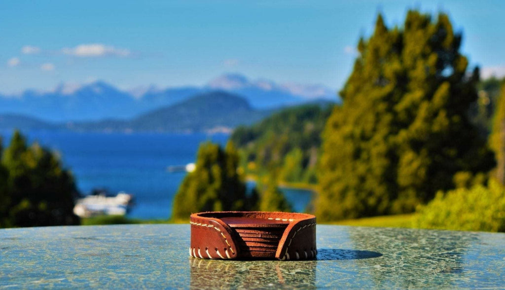 Cuero Pampa coaster set, polo