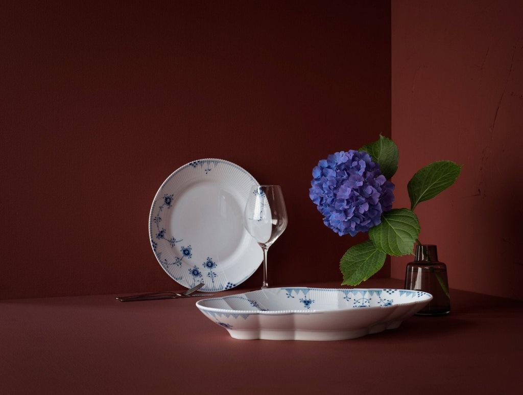 Royal Copenhagen Elements Blue Plate, 28 Cm