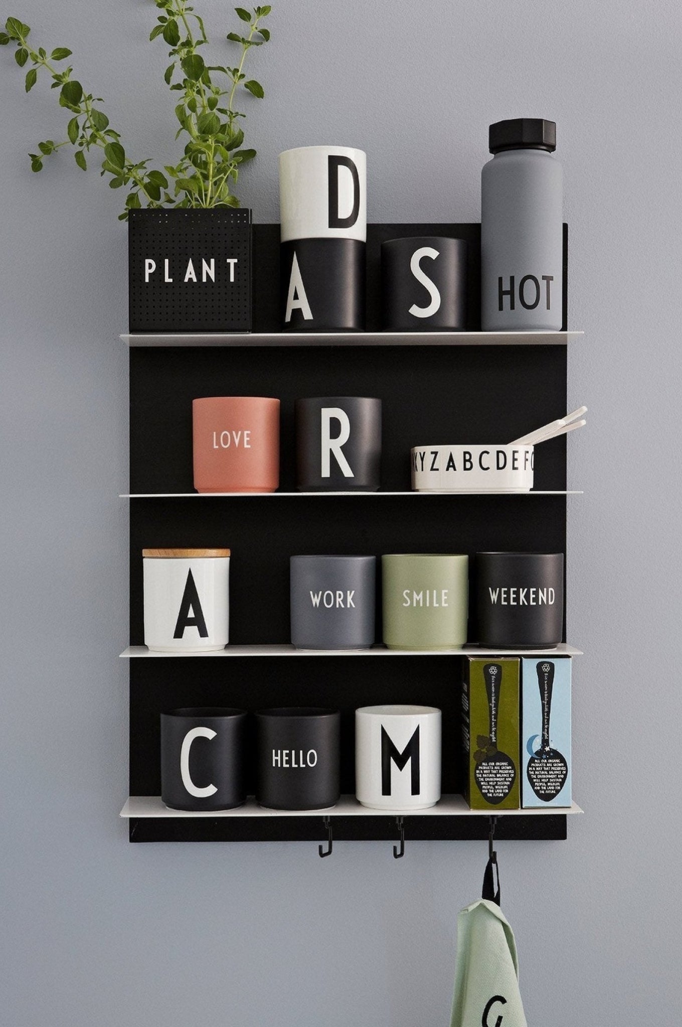 Design Letters Personal Porcelain Mug A-Z, White, U