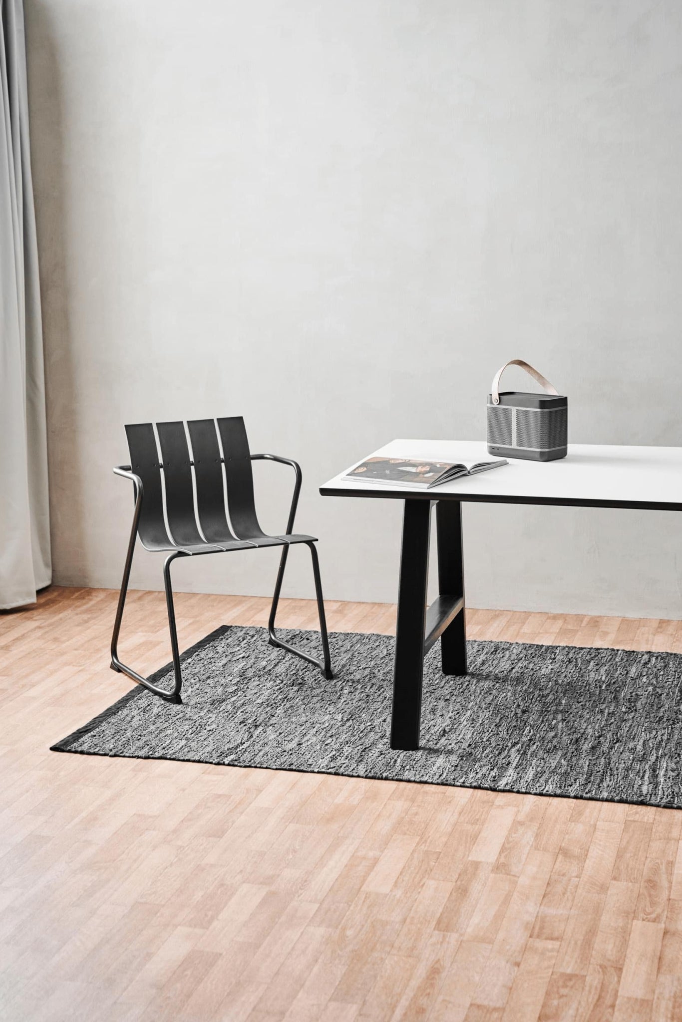 Rug Solid Leather Rug Dark Grey, 200 X 300 Cm