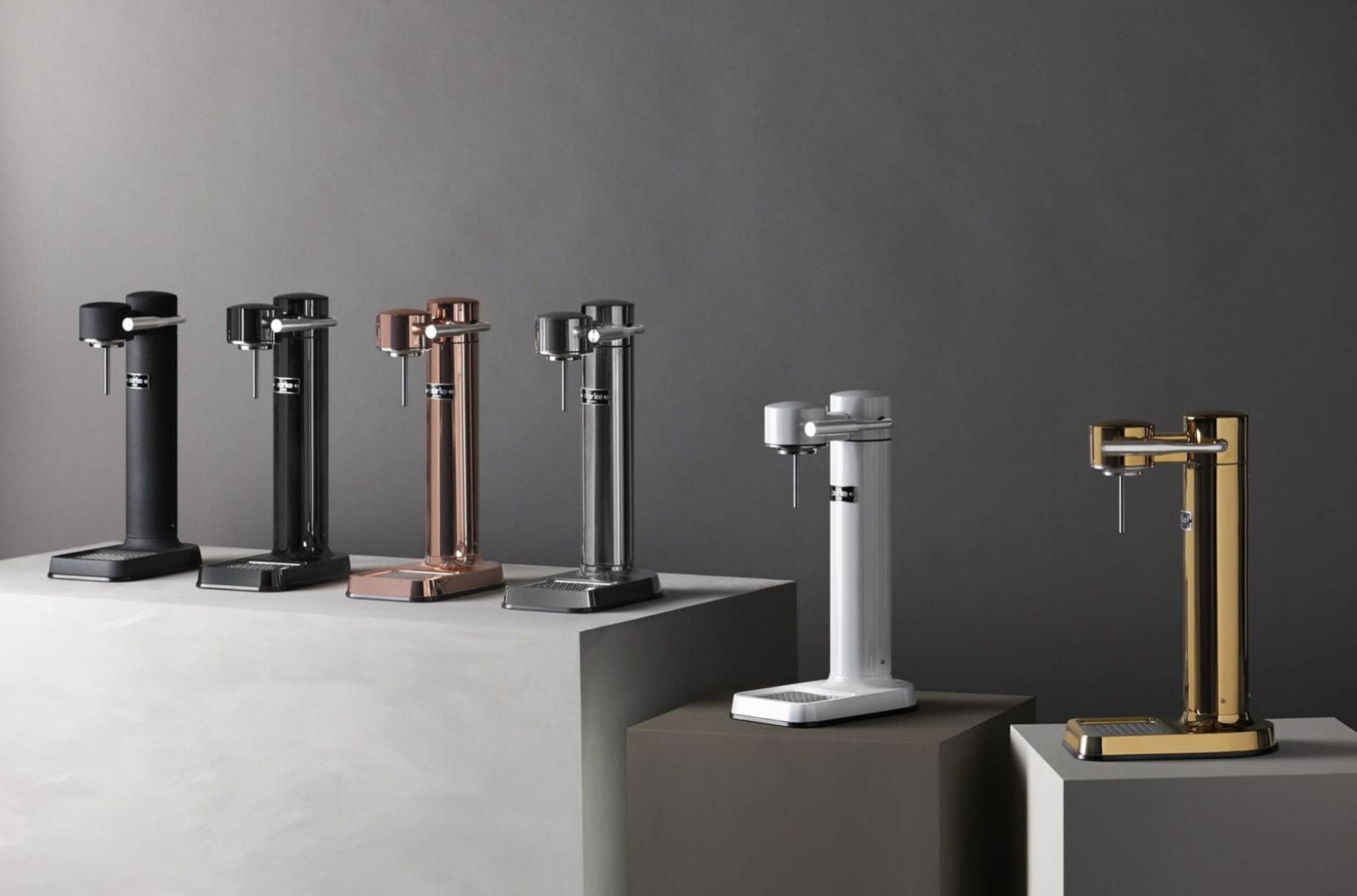 Aarke Carbonator 3: Stylish Matte Black Soda Maker with Stainless Steel