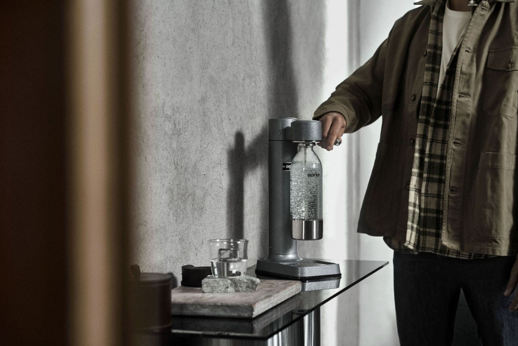 Aarke Carbonator 3 Hammertone: Premium Stainless Steel Water Bubbler