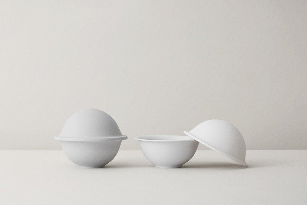 Lyngby Rhombe Chapeau Bowl With Lid, Matt White, Large