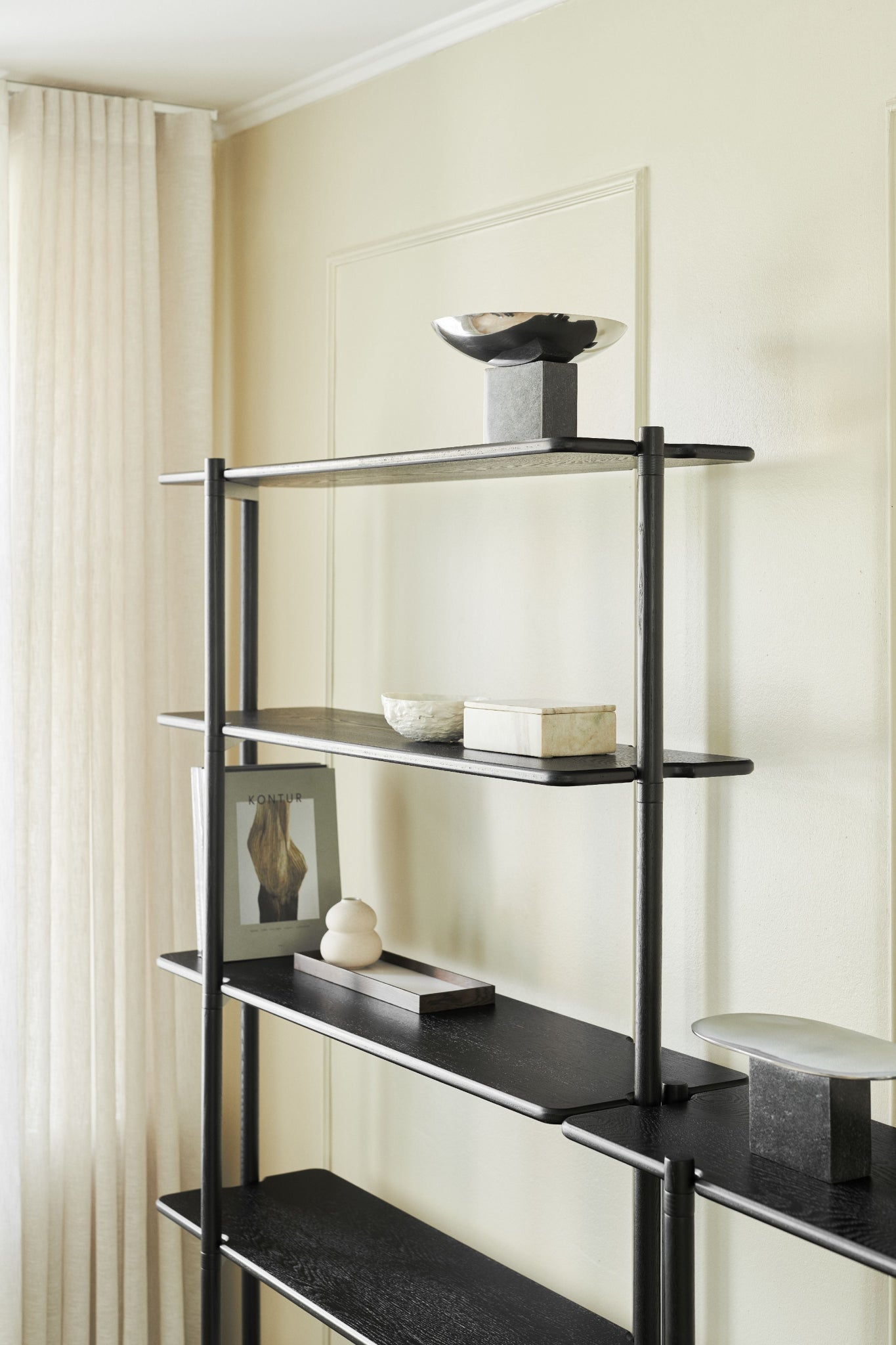 Gejst Invi Module 1 Black Oak Bookcase - Modular Glass Shelf, Compact
