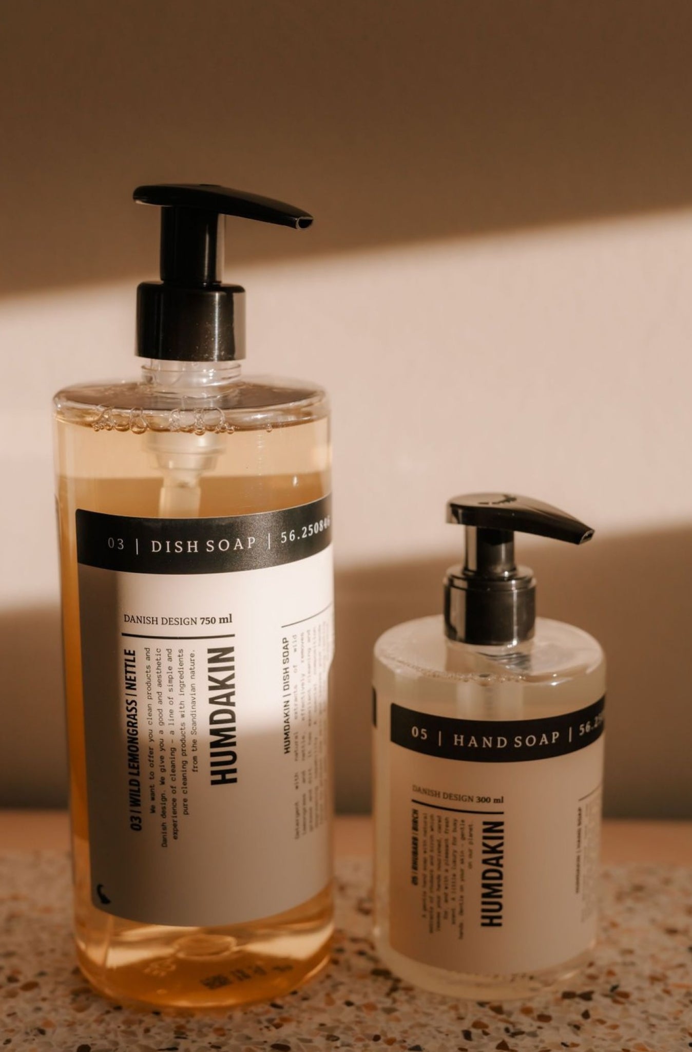 Humdakin Venice Terrazzo Top, Black