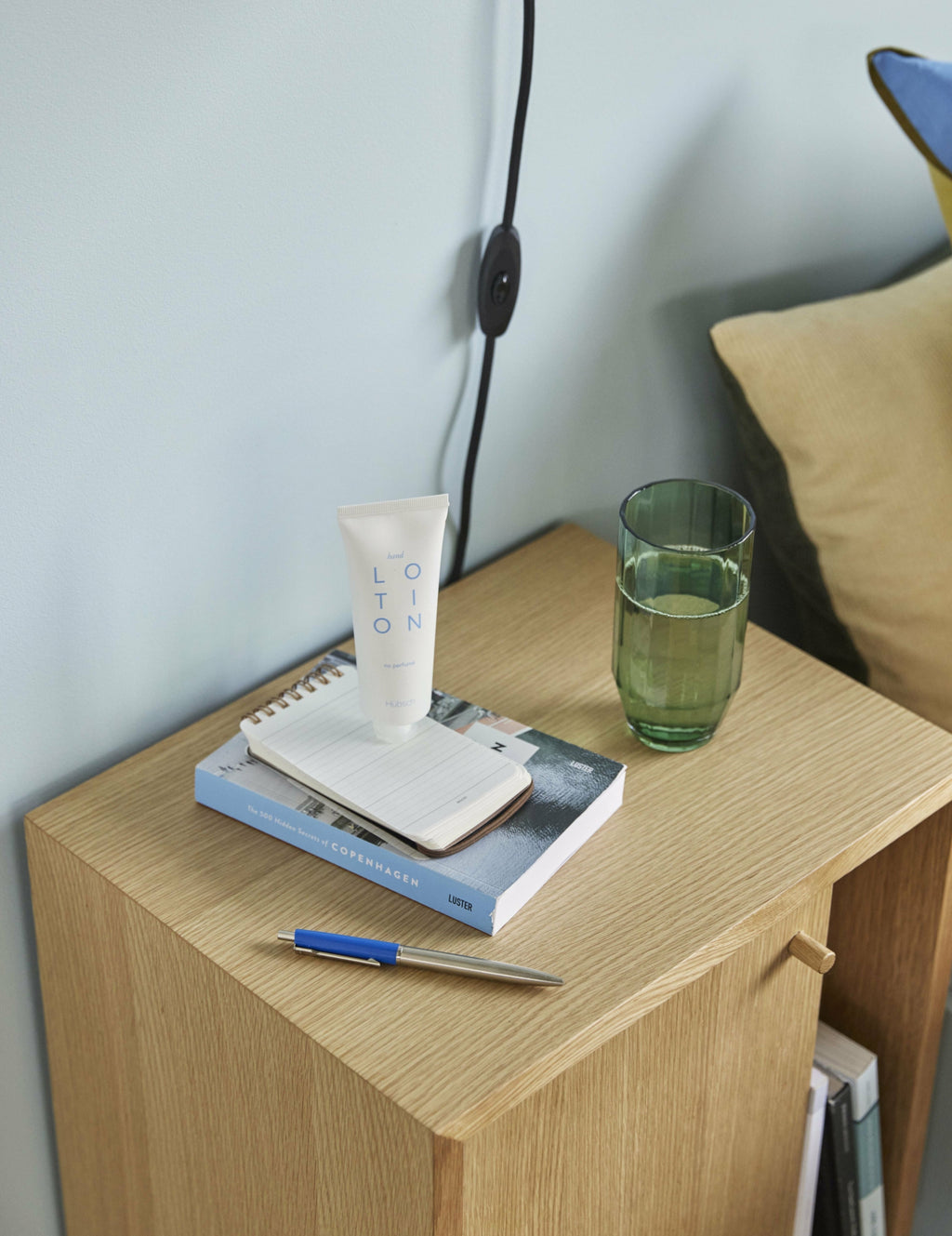 Hübsch Aster Drinking Glass, Green