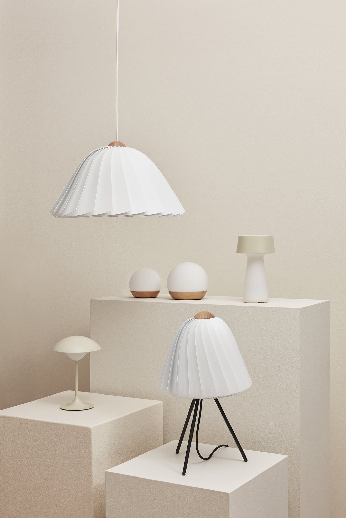 Spring Copenhagen Ballet Suspension Lamp