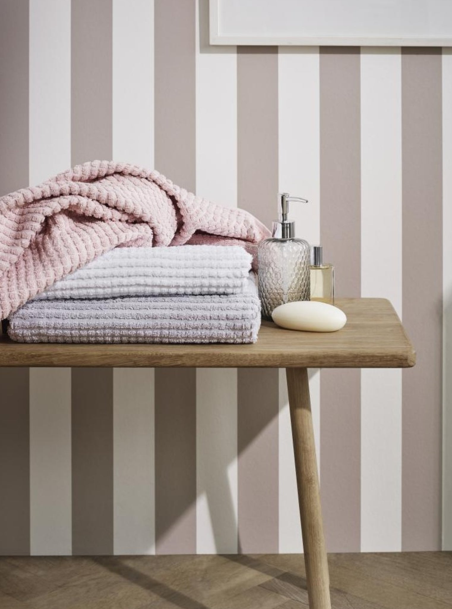 Juna Check Towel Nude, 70x140 Cm