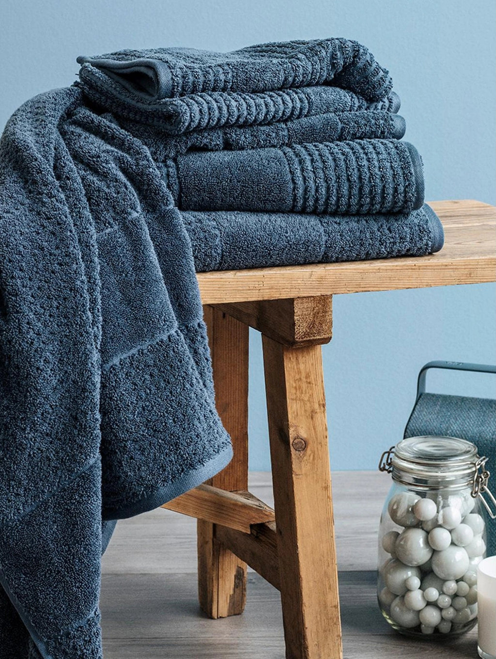 Juna Check washcloth white, 30x30 cm