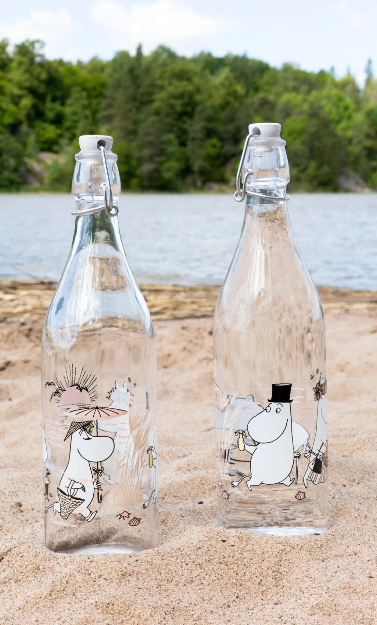 Muurla Moomin Glass Bottle, Fun In The Water