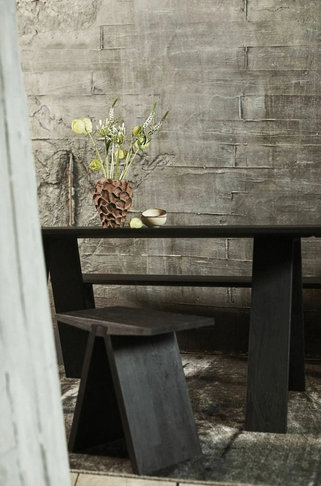 Muubs Angle Dining Table, Black