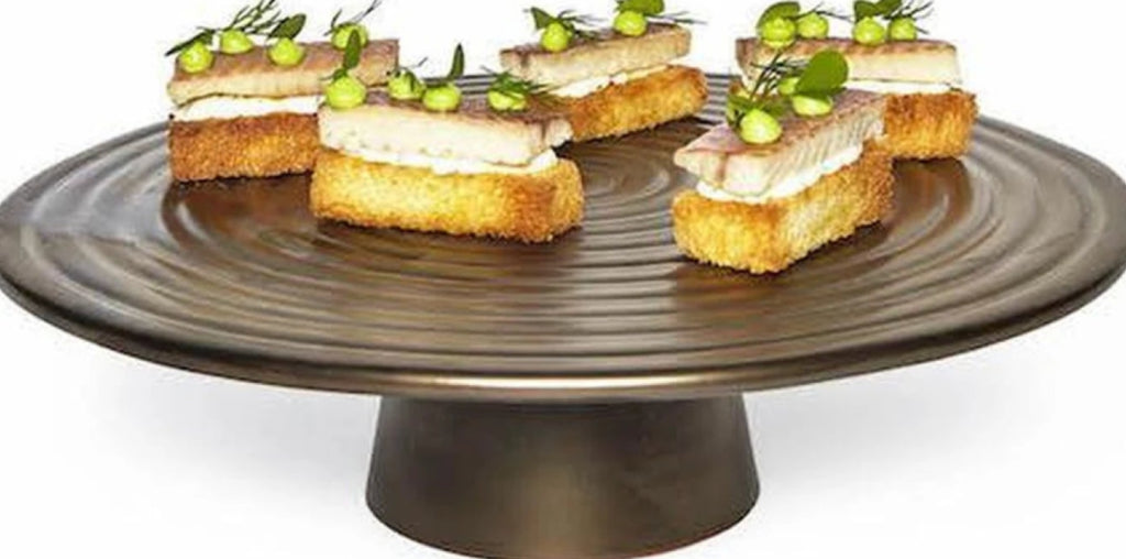 Dutchdeluxes cake stand Ø 32 cm, matt platinum