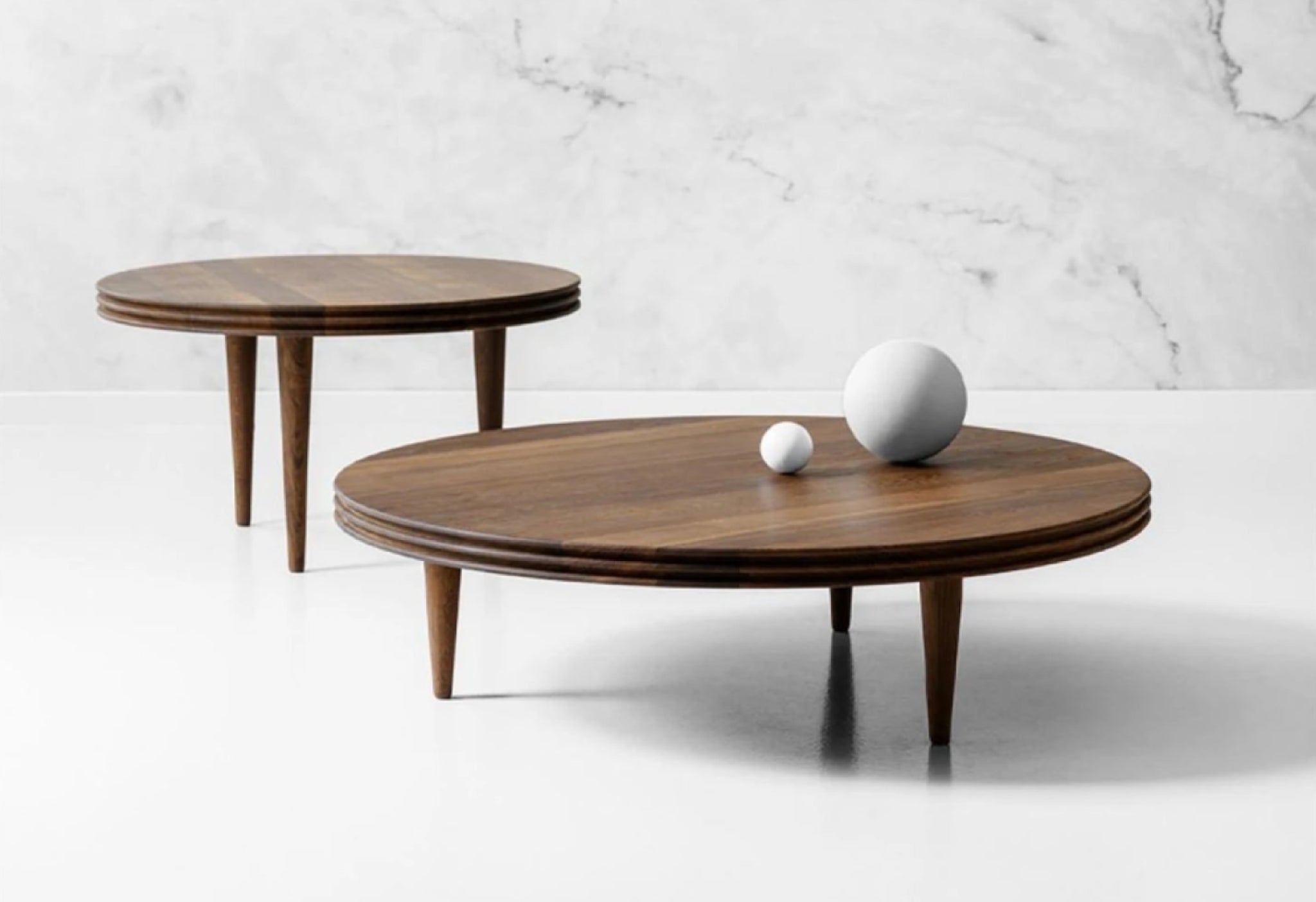 DK3 Groove Three-legged side table oak smoked, ØxH 110x37,5 cm