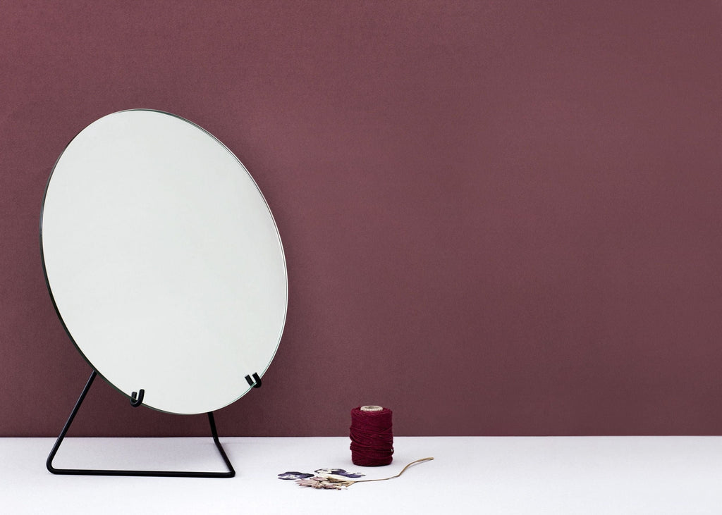 Sleek Moebe Standing Mirror Ø20 cm in Black - Minimalist Design