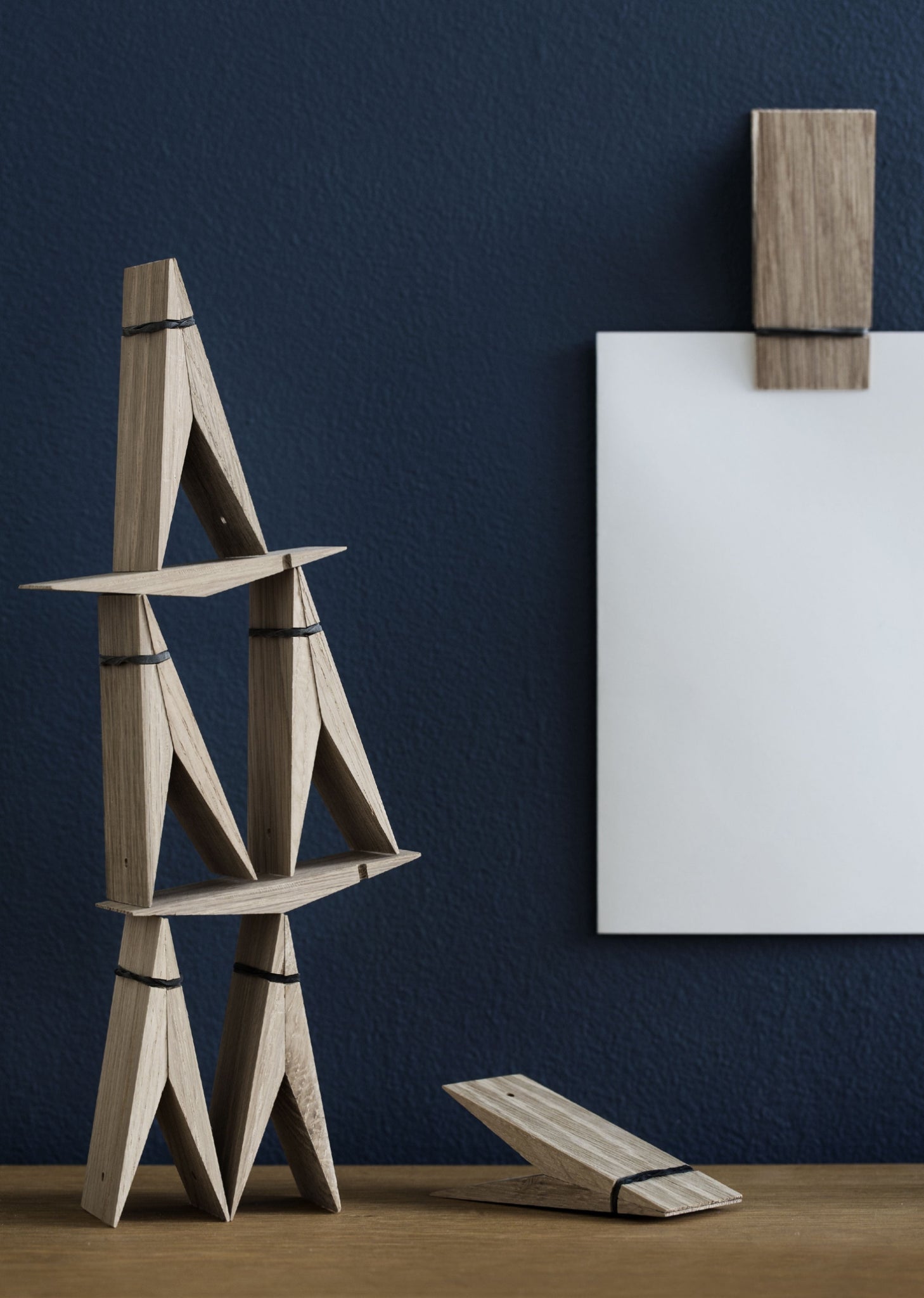 Moebe Oak Wooden Clips - Versatile Pinch Series for Home & Office Use