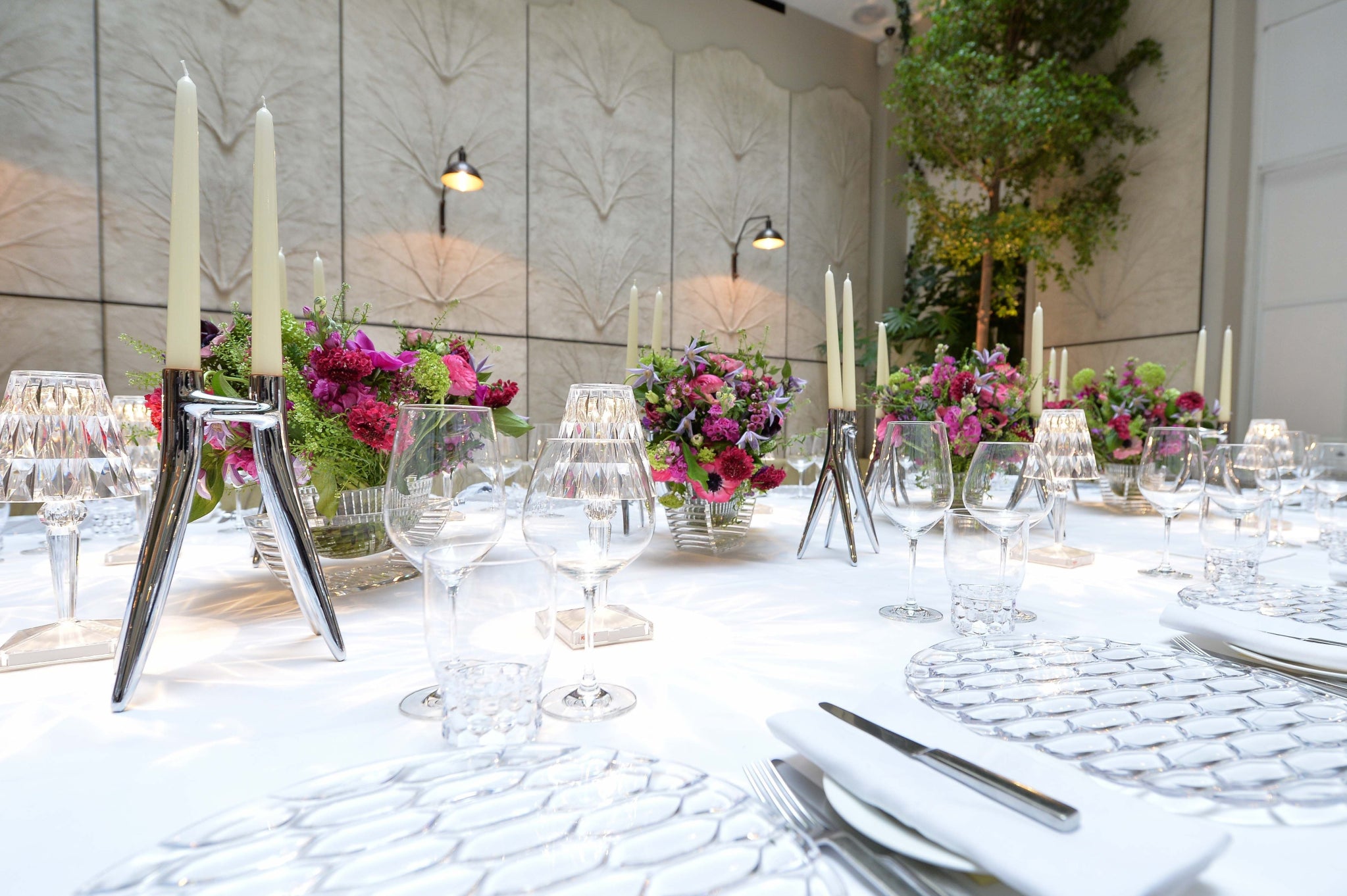 Kartell Abbracciaio Candelabra, White