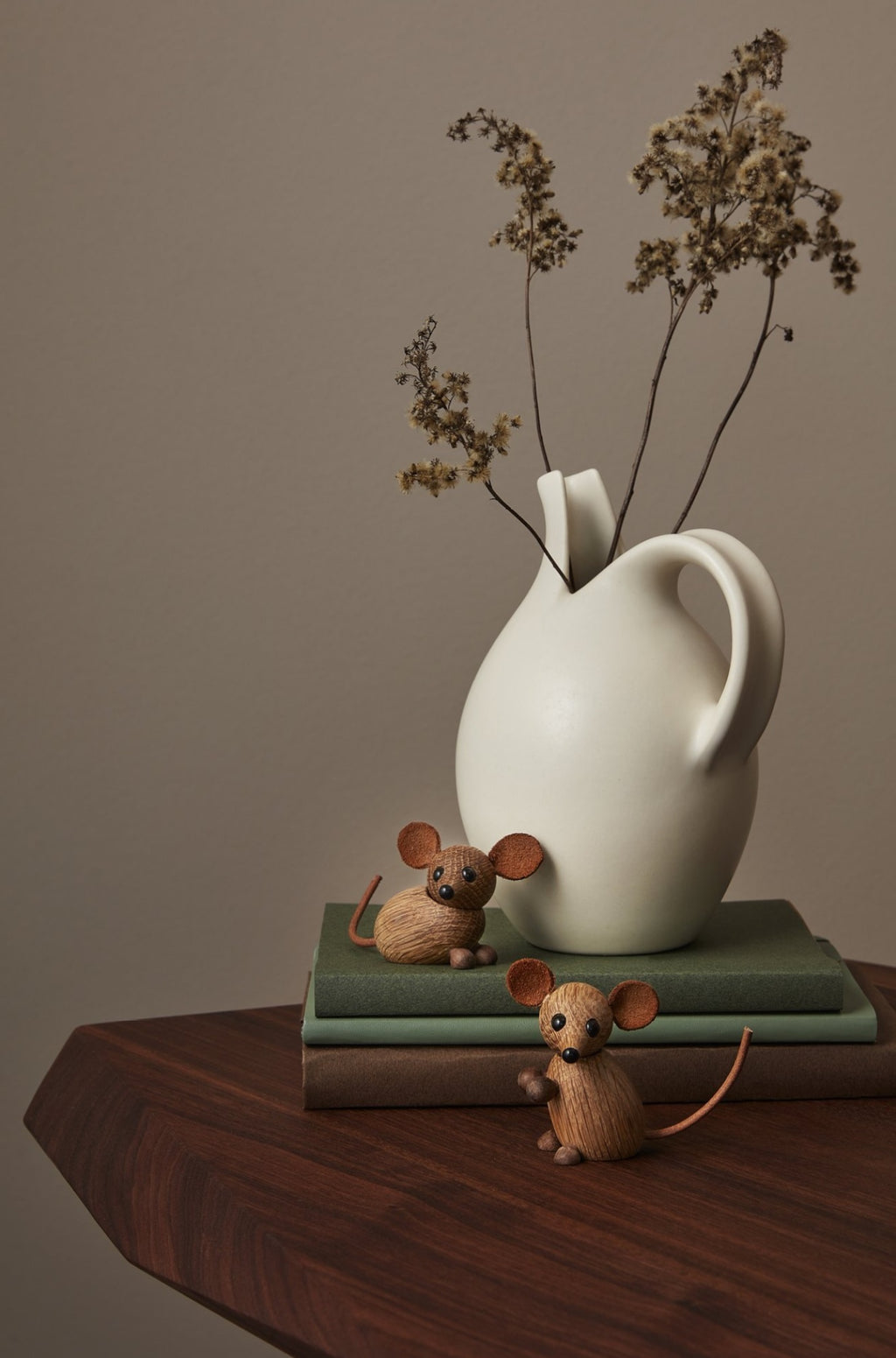 Spring Copenhagen Split Jug, 24cm