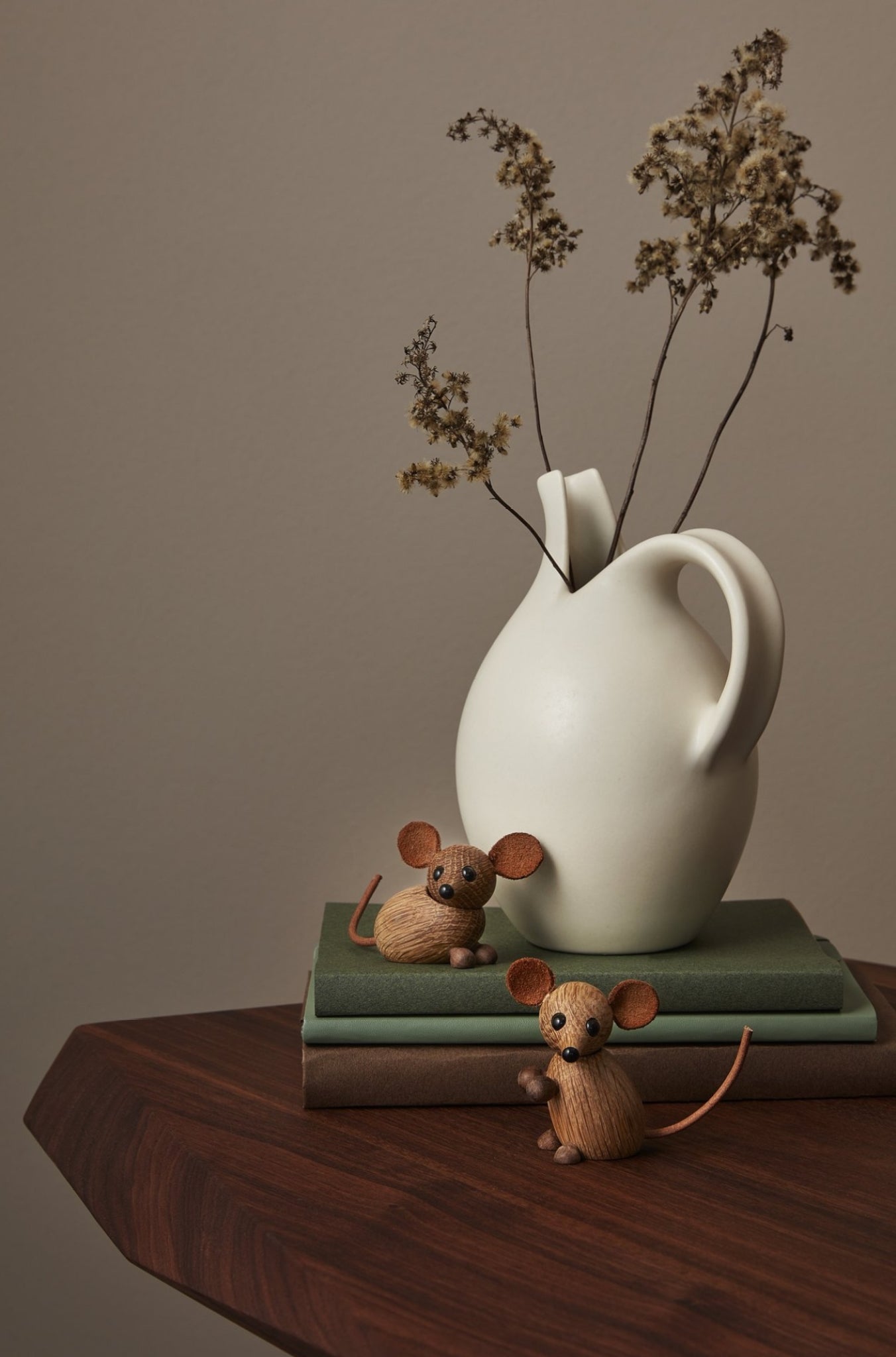 Spring Copenhagen Split Jug, 24cm