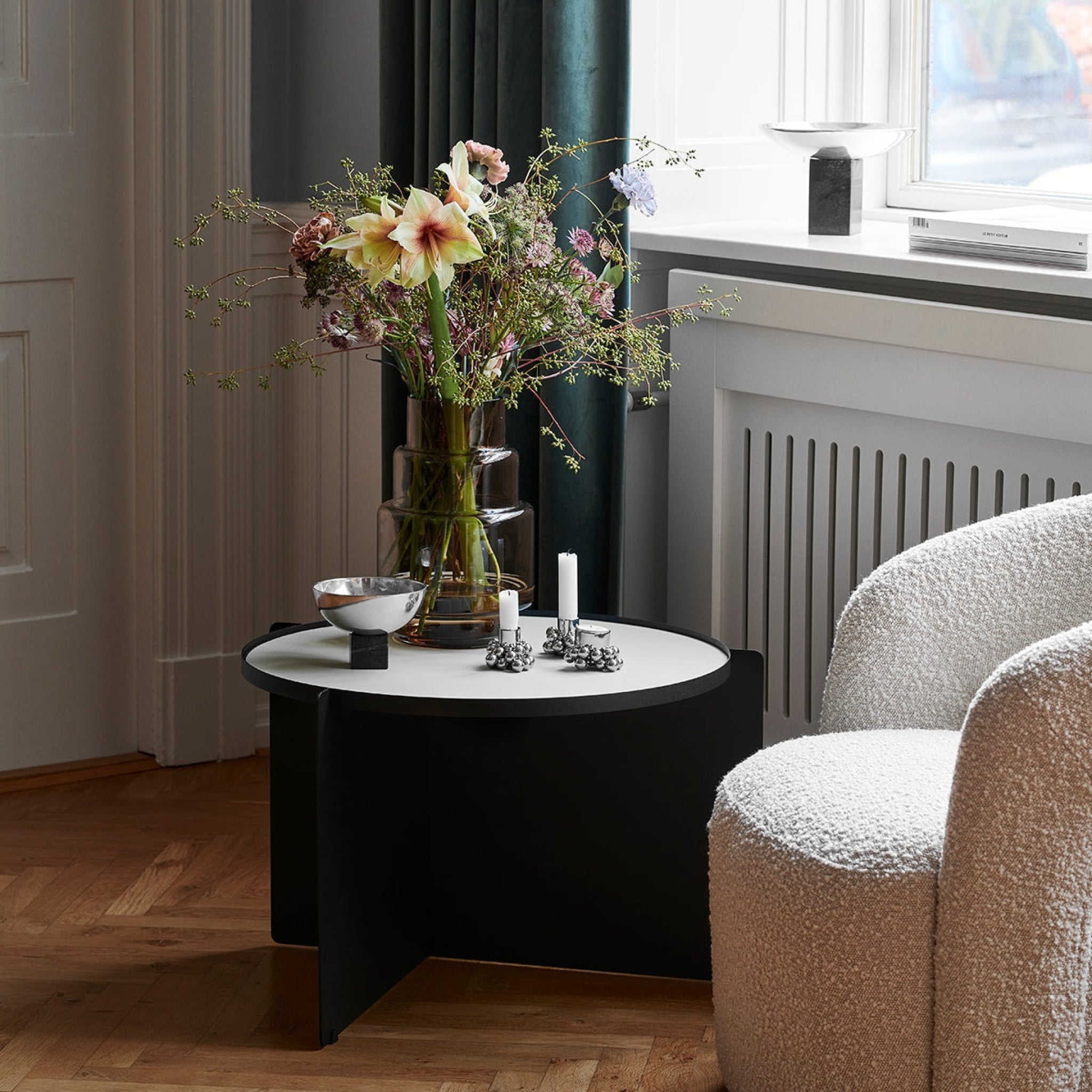 Gejst Svip Side Table Black - 60×42 Cm Steel/aluminium By C.f. Møller