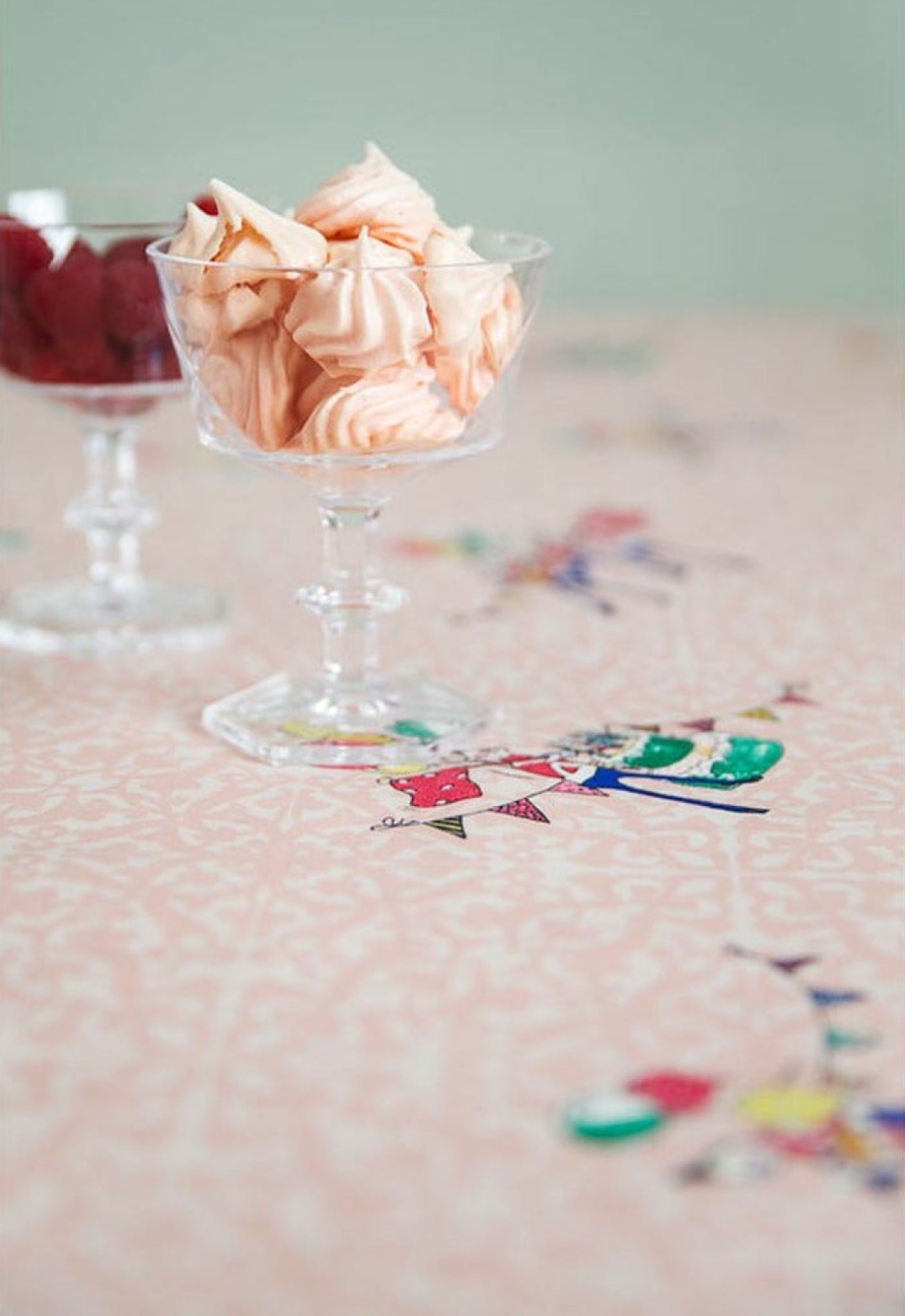 Medusa Copenhagen Glass With Crystal Plastic Base