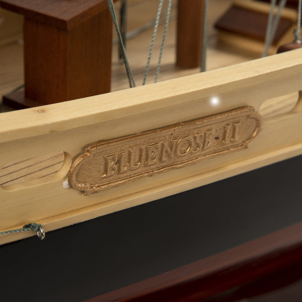 Authentic Models Bluenose Ii Painted Sailing Ship Model