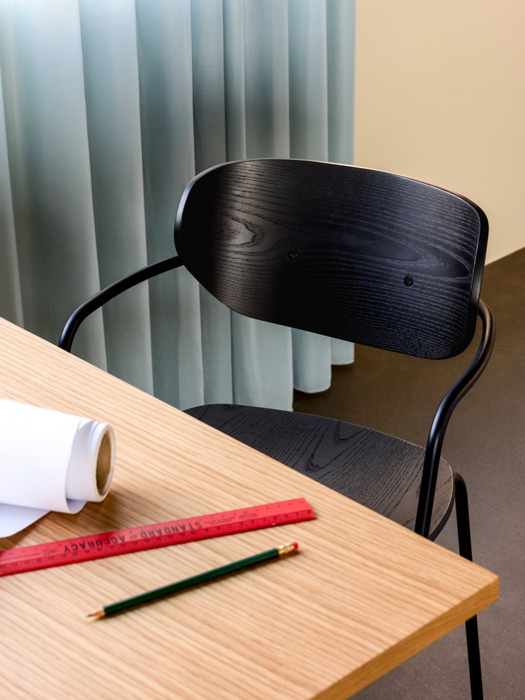 Hübsch Arch Dining Chair in Black: Stylish, Durable, and Ergonomic Design