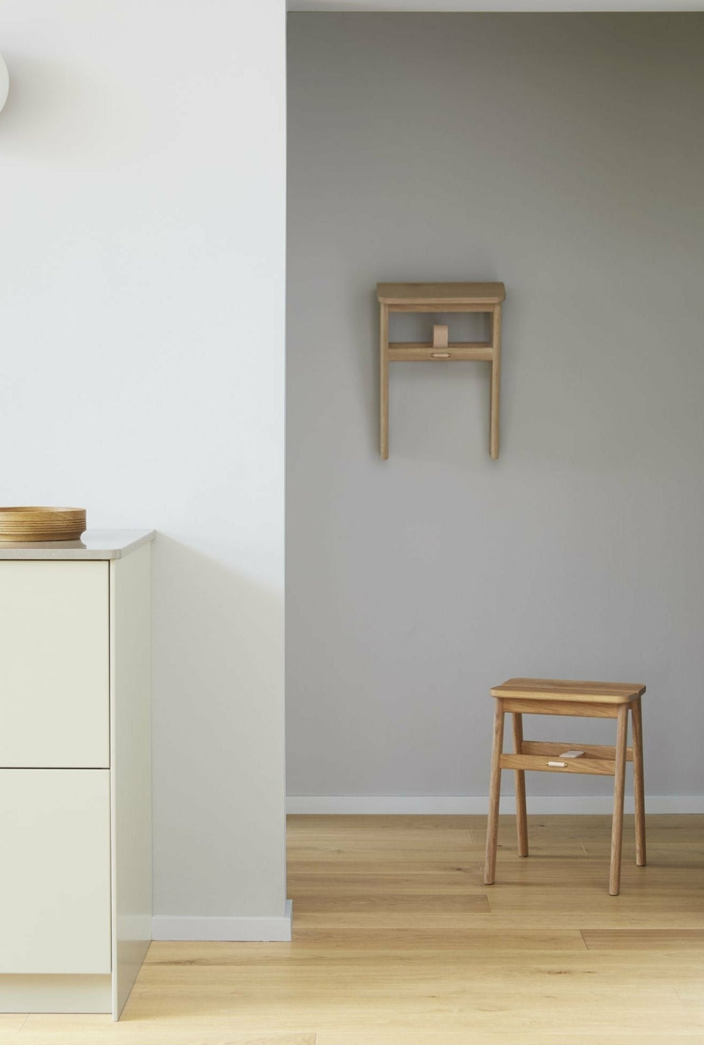 Form & Refine Angle Foldable Stool — Solid Oak, Leather Band & Brass Hook