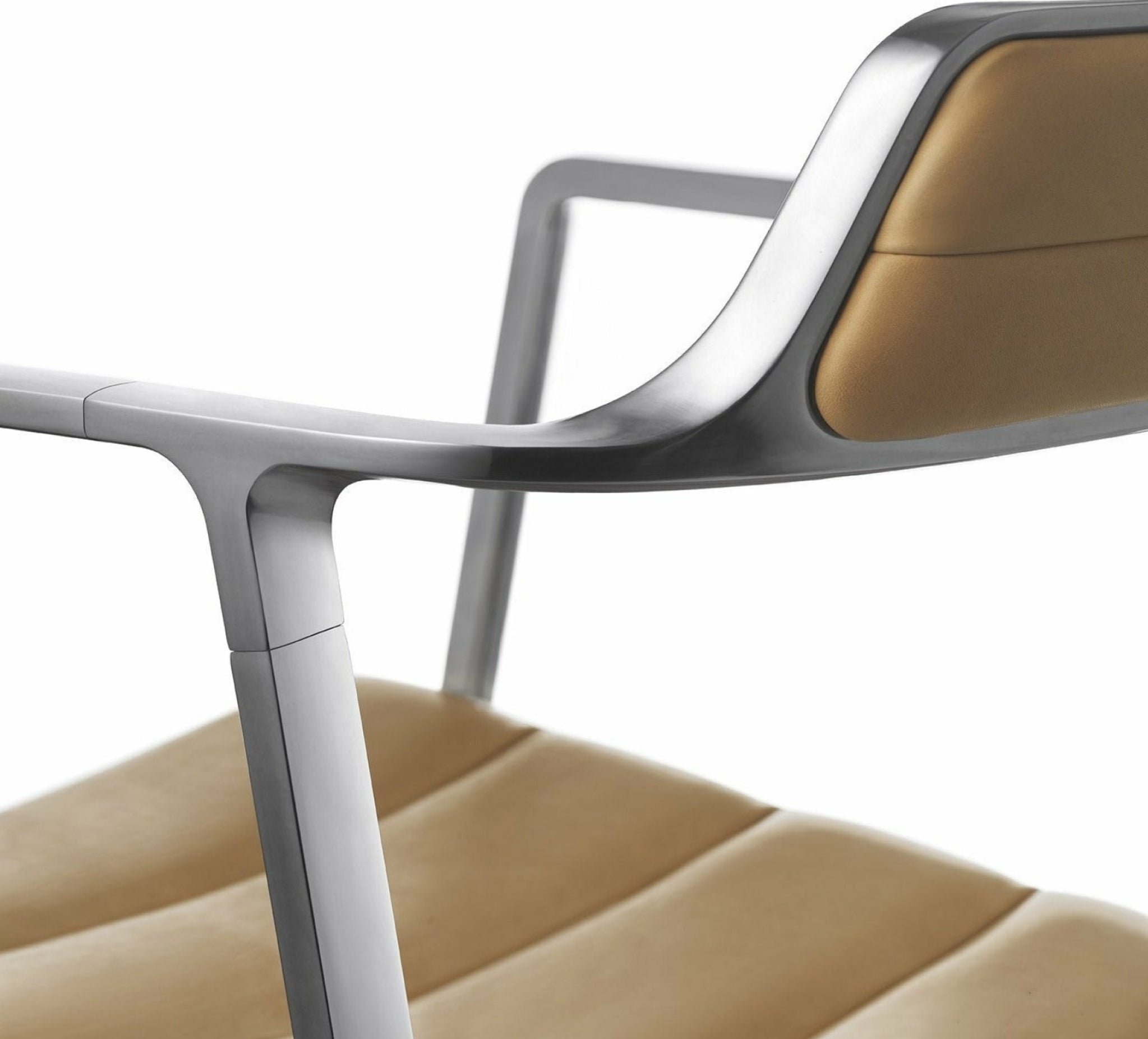 Vipp 452 Swivel Chair With Castors, Brown