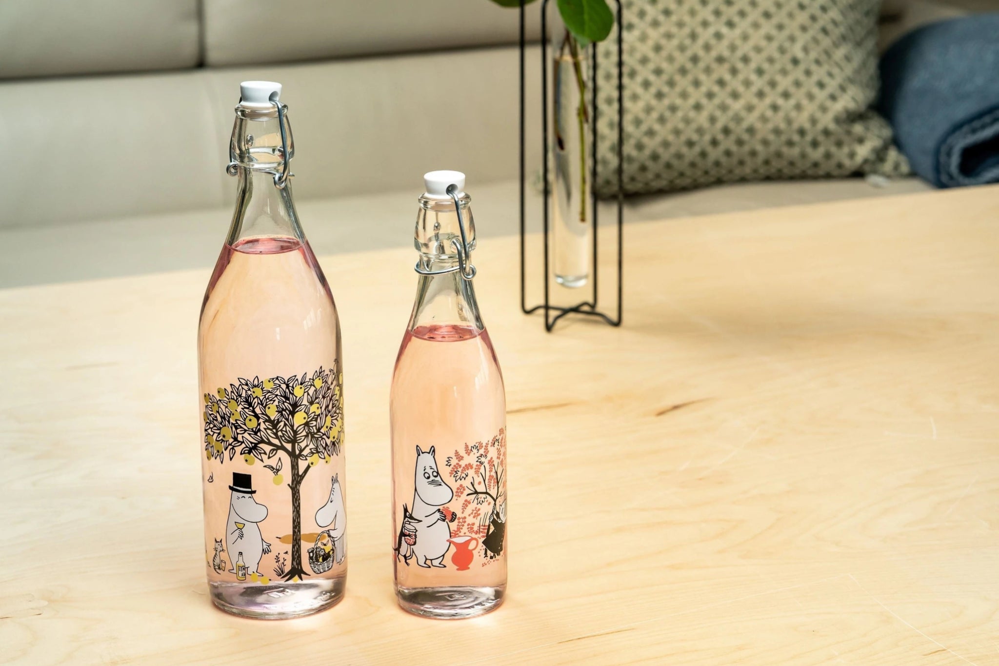 Muurla Moomin Glass Bottle, Berries