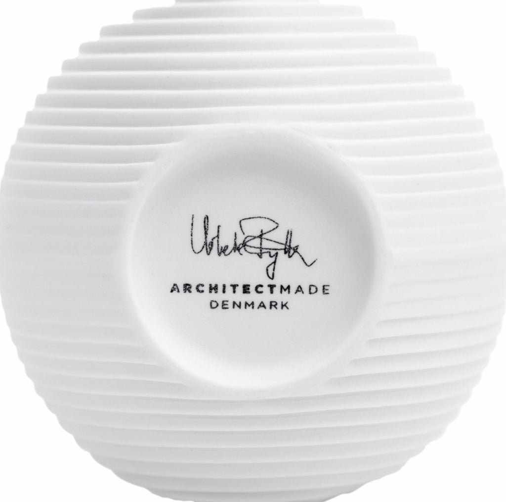 Architectmade Flow Teardrop Vase