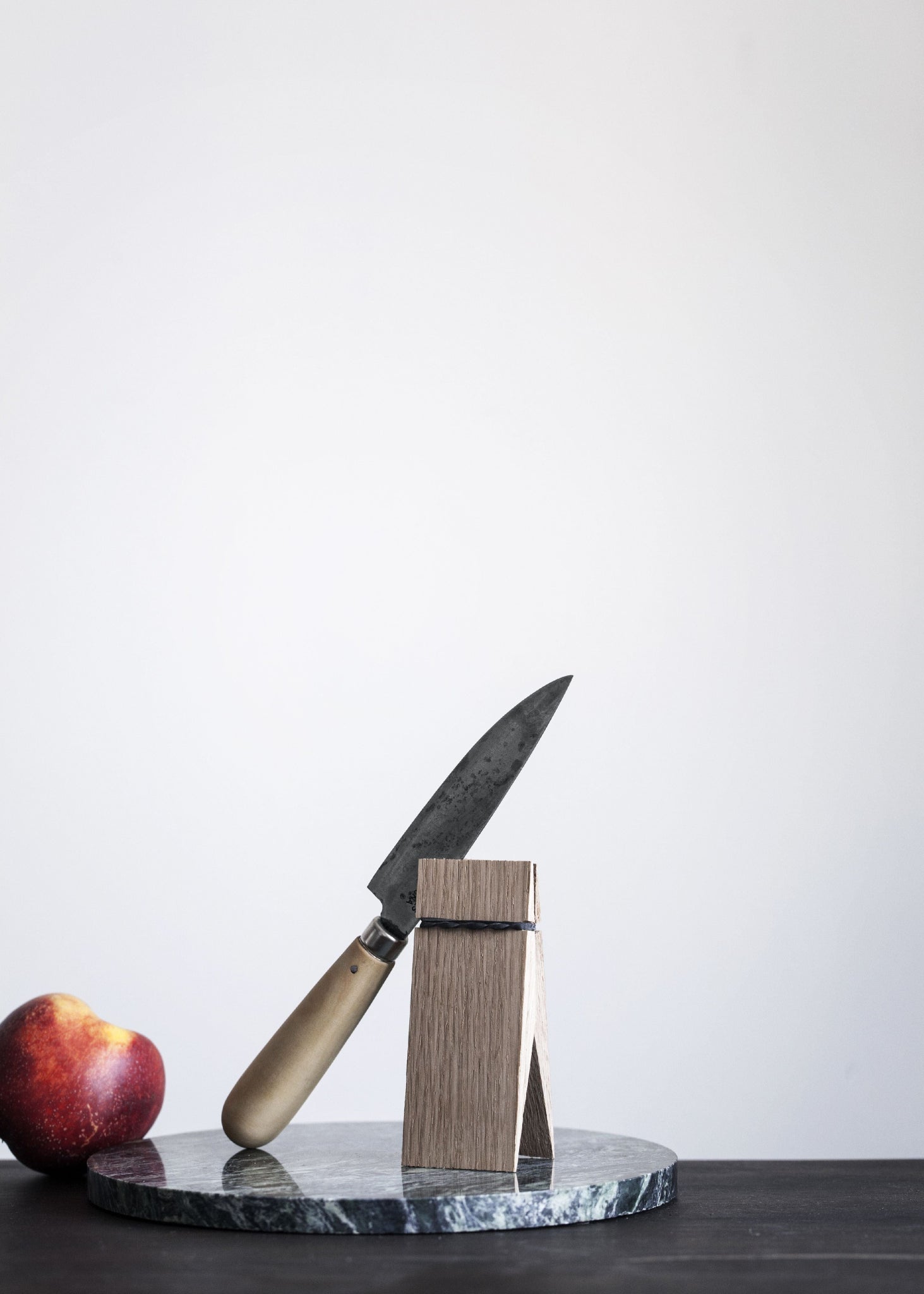 Moebe Oak Wooden Clips - Versatile Pinch Series for Home & Office Use