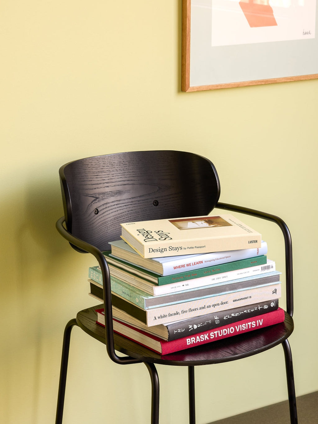 Hübsch Arch Dining Chair in Black: Stylish, Durable, and Ergonomic Design